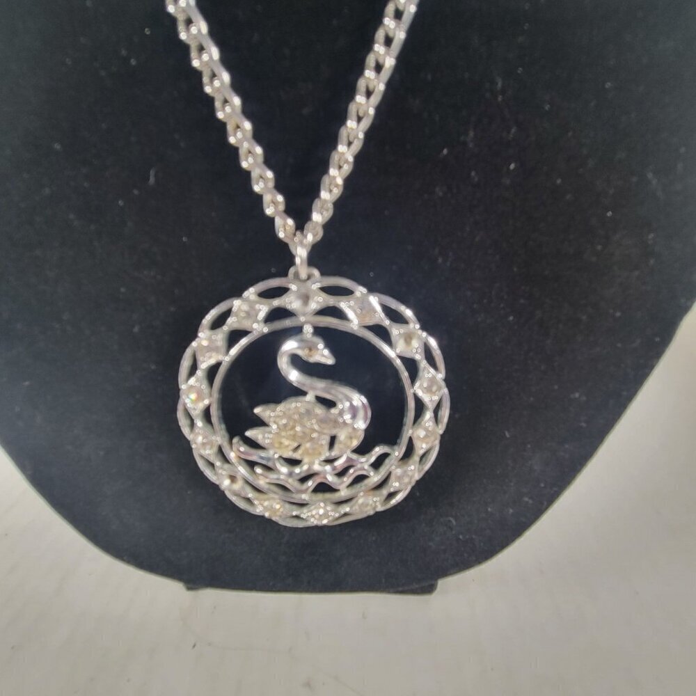 Vintage Sarah Coventry Swan Pendant Rhinestones Silver Classic Elegant Necklace